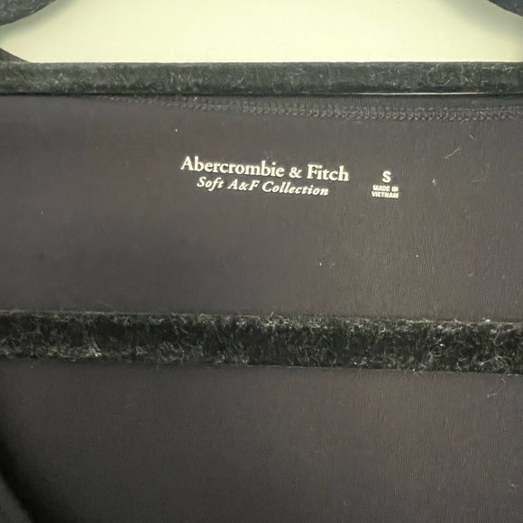 Abercrombie Long-Sleeve Seamless Fabric Scoopneck Bodysuit - Black - Small - Picture 2 of 3